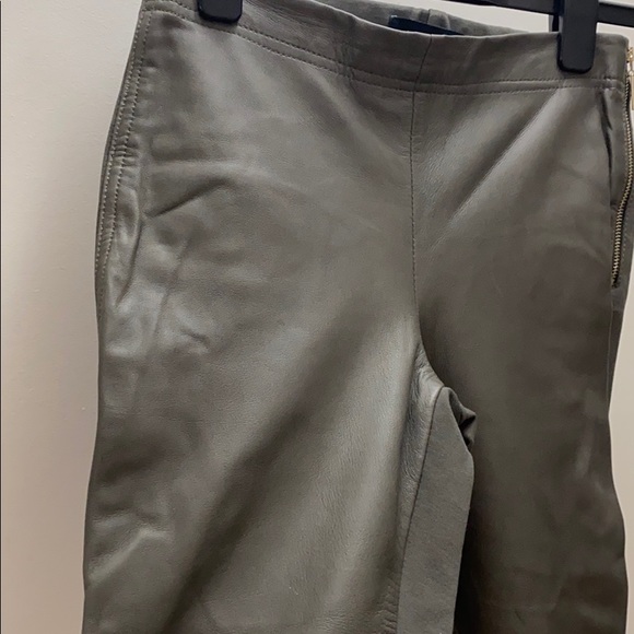 ❤️SOLD❤️NEW Guess By Marciano Faux Leather Pants - Picture 3 of 4